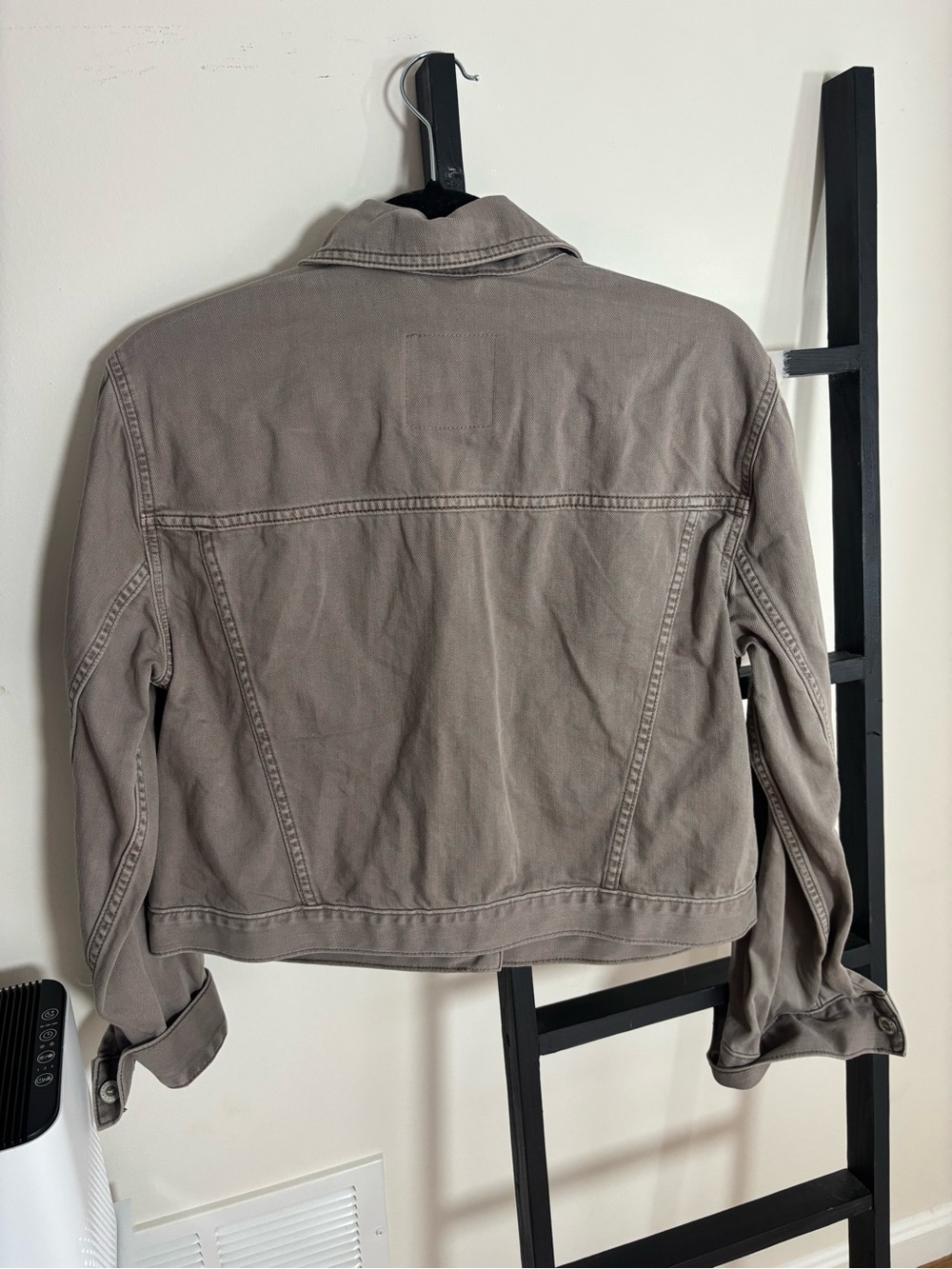 Hollister Taupe Denim Jacket - Picture 4 of 4